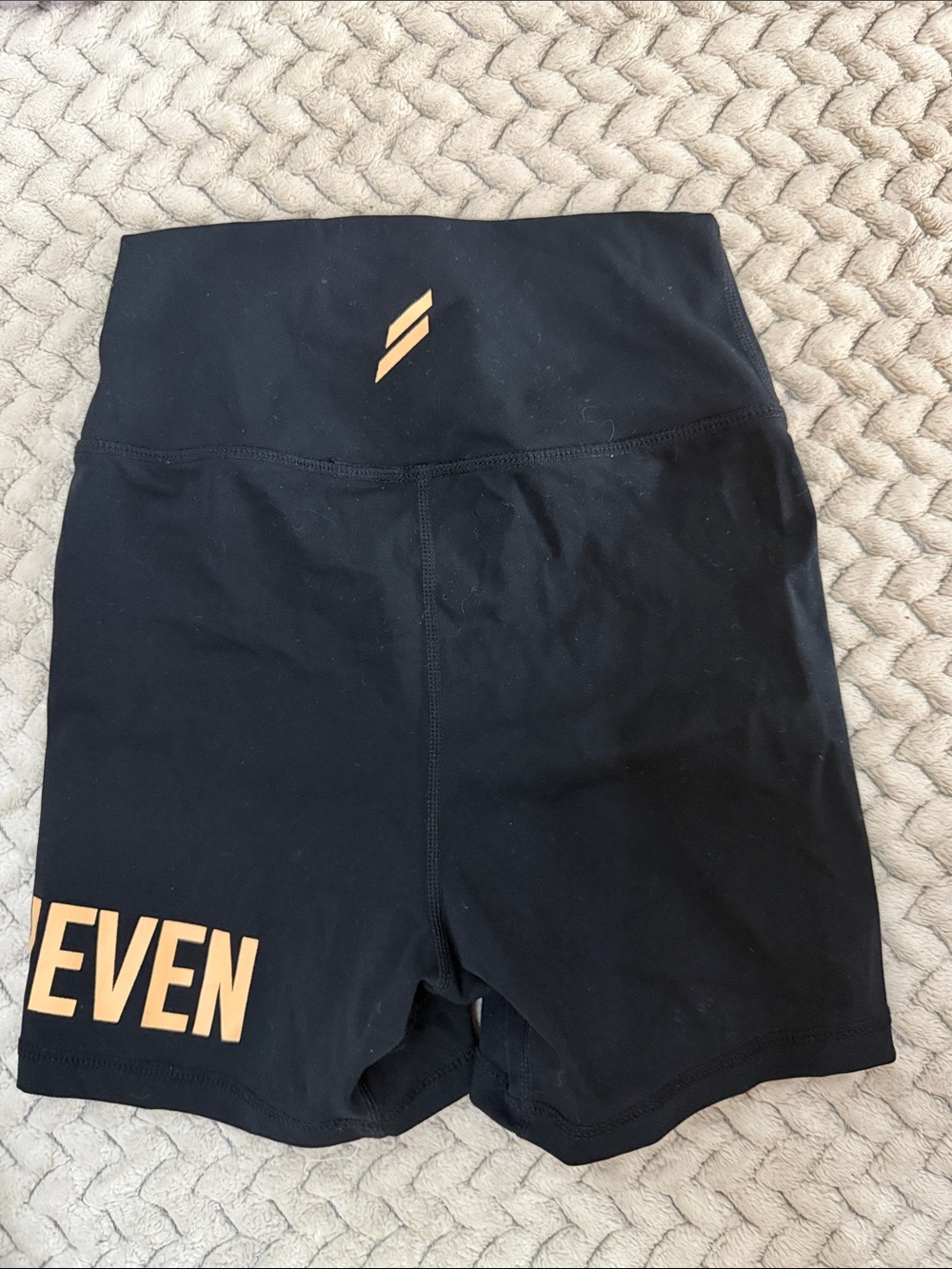 Doyoueven Black Athletic Shorts Size Small